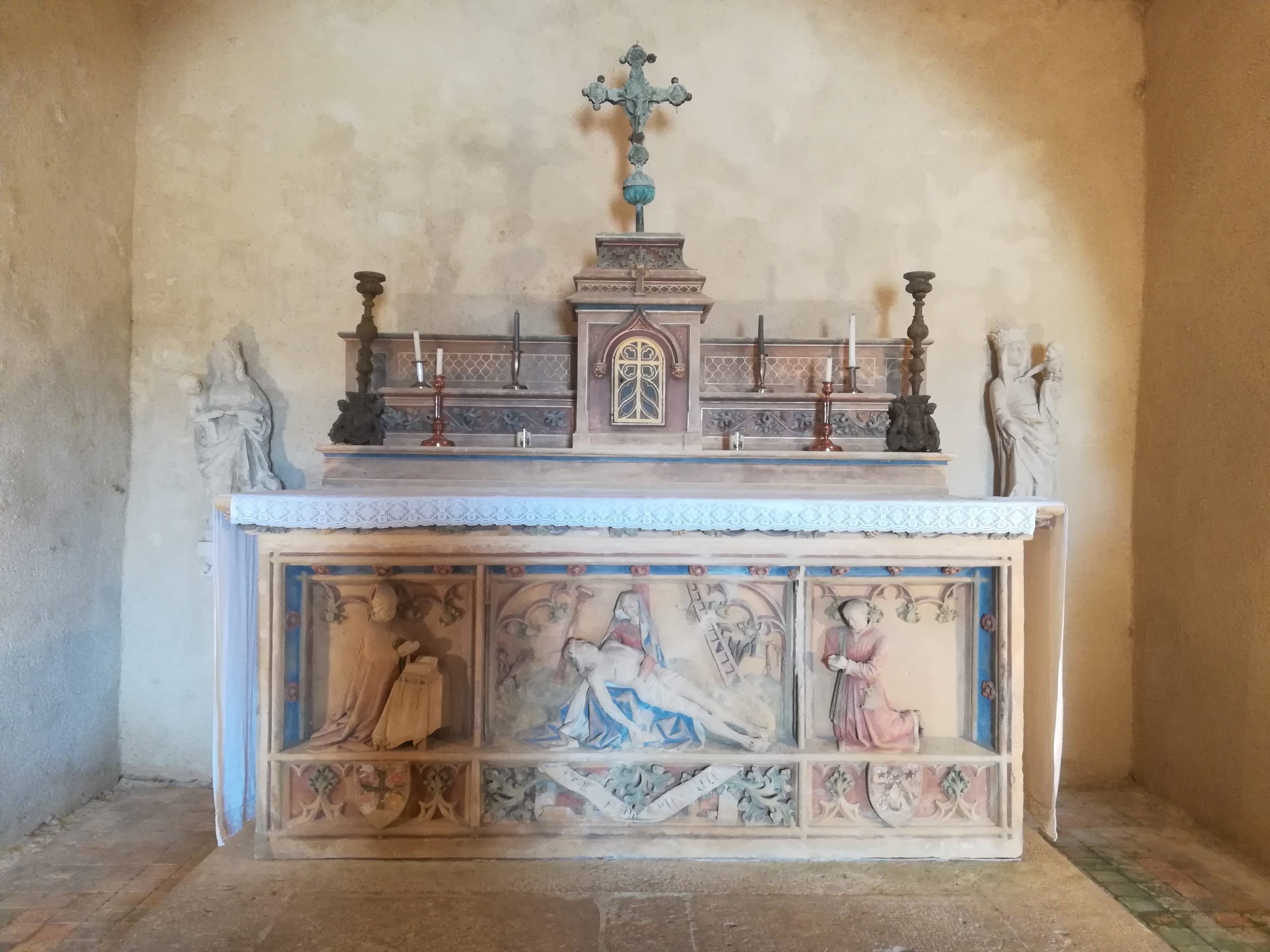 Polychrome altar at Chateau de Valmer